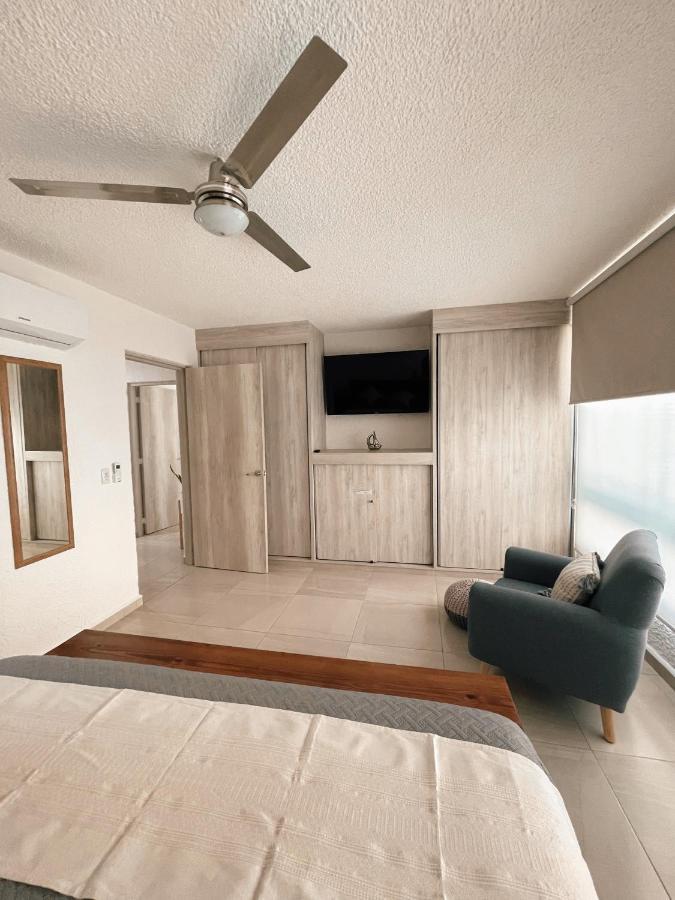 Hermoso Departamento Nuevo A 50 Metros De Playa!! マンサニージョ エクステリア 写真