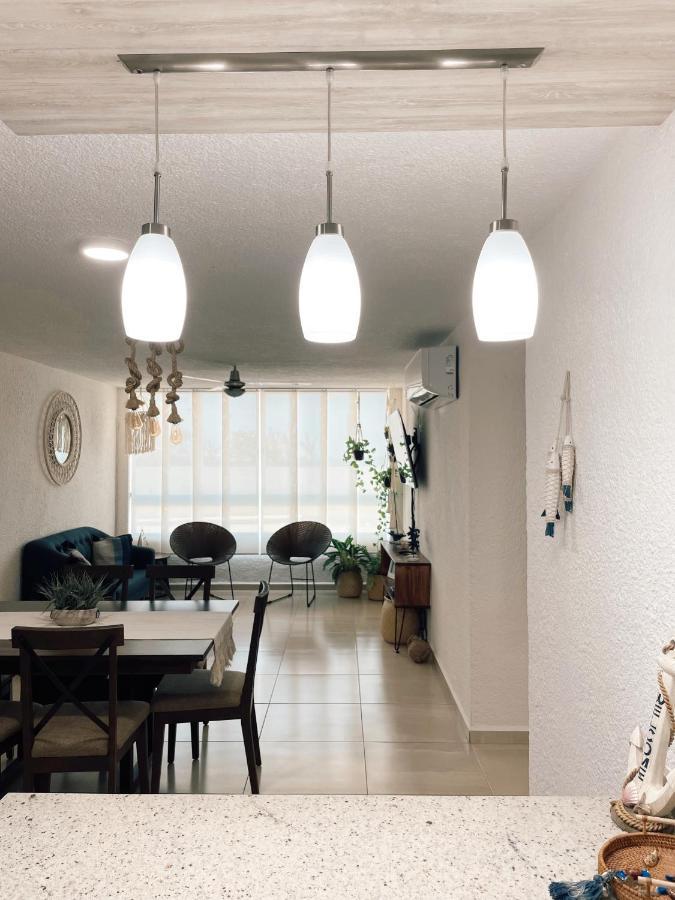 Hermoso Departamento Nuevo A 50 Metros De Playa!! マンサニージョ エクステリア 写真